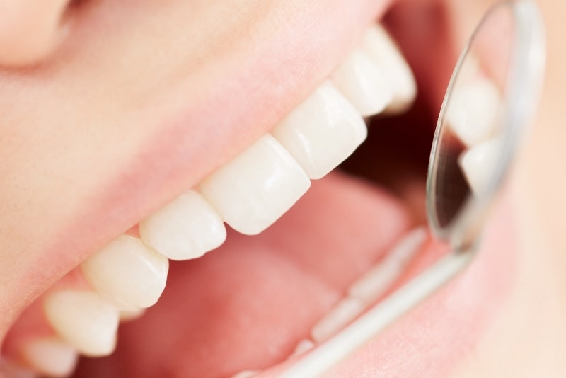 Nieprawidłowe leczenie endodontyczne