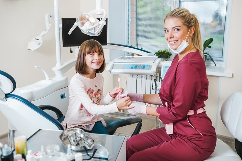 Prezydent podpisał zakaz sprzedaży energetyków nieletnim