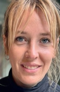 MONIKA PIECZYŃSKI