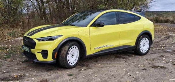 Ford Mustang Mach-E Rally